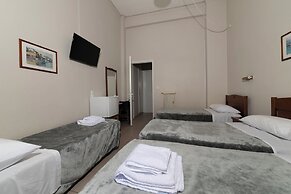 Delfini Hotel
