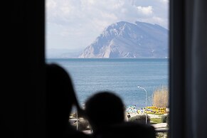 Delfini Hotel