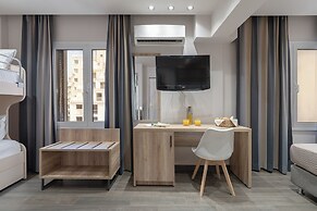 Piraeus City Hotel