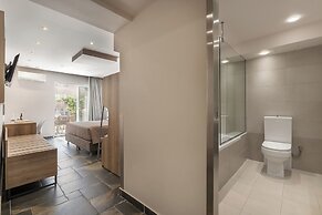Piraeus City Hotel