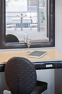 Piraeus City Hotel