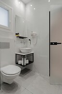 Piraeus City Hotel