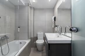 Piraeus City Hotel