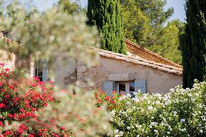 Les Petites Maisons - Hameau des Baux