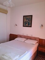 Ikont Hotel