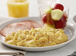 Fairfield Inn & Suites by Marriott Sudbury