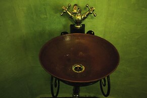 Hotel Laguna Anjuna, Goa