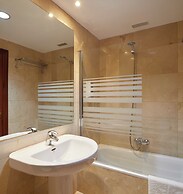 Iraipe Logroño Hotel