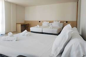 Iraipe Logroño Hotel