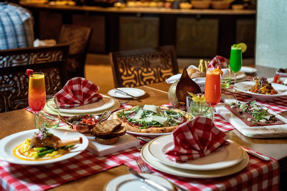 Sharq Village & Spa, a Ritz-Carlton Hotel