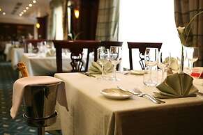 Ramada Hotel & Suites by Wyndham Bucharest North