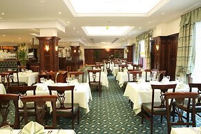 Ramada Hotel & Suites by Wyndham Bucharest North