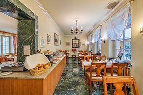 Windsor Hotel