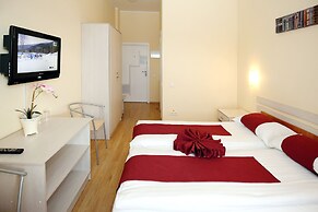 Apart Hotel TOMO