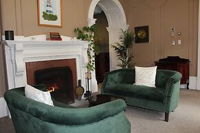 Westover Inn