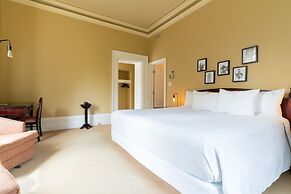 Westover Inn
