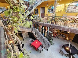 Cabo Inn Hotel