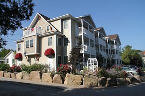Bar Harbor Manor