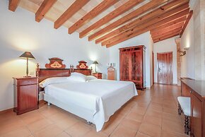 Finca Son Roig by Valentin
