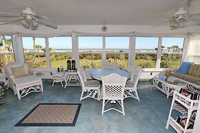 Beachfront Bed & Breakfast