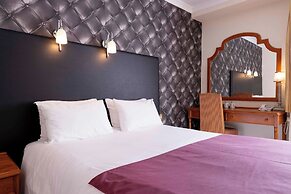The Roebuck Hotel by Greene King Inns