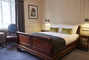 Swan Hotel by Greene King Inns