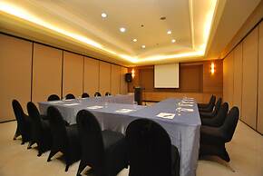City Garden Suites Manila