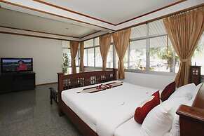 Rajapruek Samui Resort
