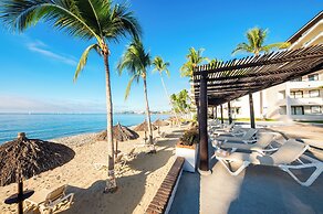 Vista Vallarta All Suites on the Beach