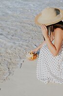 Ixchel Beach Hotel