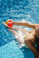Ixchel Beach Hotel