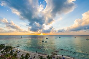 Ixchel Beach Hotel