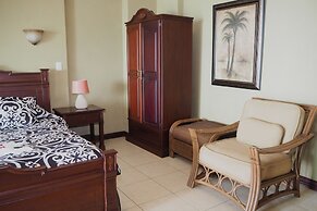 Paradise Jaco Beach Front