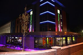 Holiday Inn Express Dunstable by IHG
