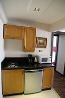 Gondola Hotel and Suites