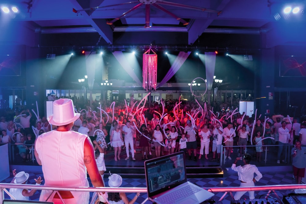 Hotel Riu Vallarta - All Inclusive