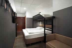 Hotel Cabin