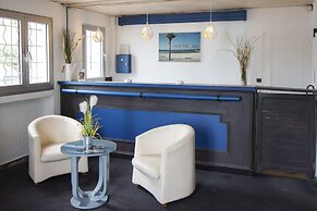 Bel Azur