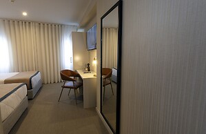Hotel América