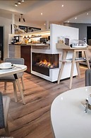 Max Hotel