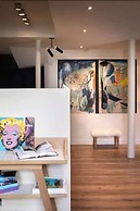 Max Hotel