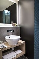 Max Hotel