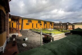 Hotel Rumipamba de las Rosas