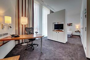 Hilton Garden Inn Stuttgart Neckar Park