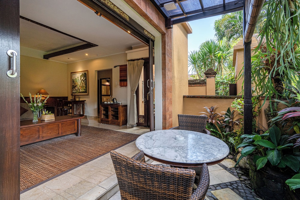 Svarga Bebek Villas