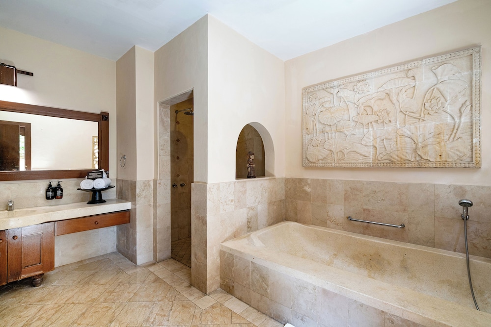 Svarga Bebek Villas