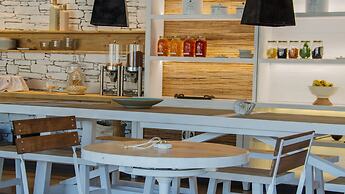 Levantes Ios Boutique Hotel