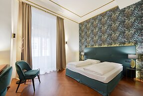 Boutique Hotel Dom - Rooms & Suites