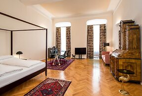 Boutique Hotel Dom - Rooms & Suites
