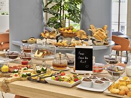 Phidias Piraeus Hotel